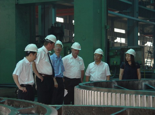 同力立磨機(jī)